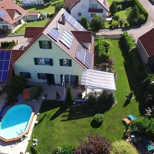 Apartment Ferienwohnung Finningen, Finningen